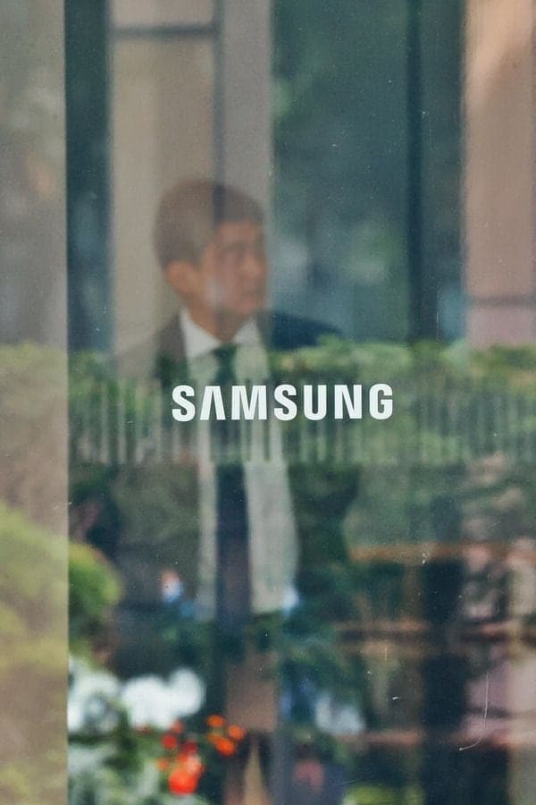 삼성전자 노사, 전영현 만난 뒤 교섭 재개 합의…5월 총파업 전 최종 타결 주목