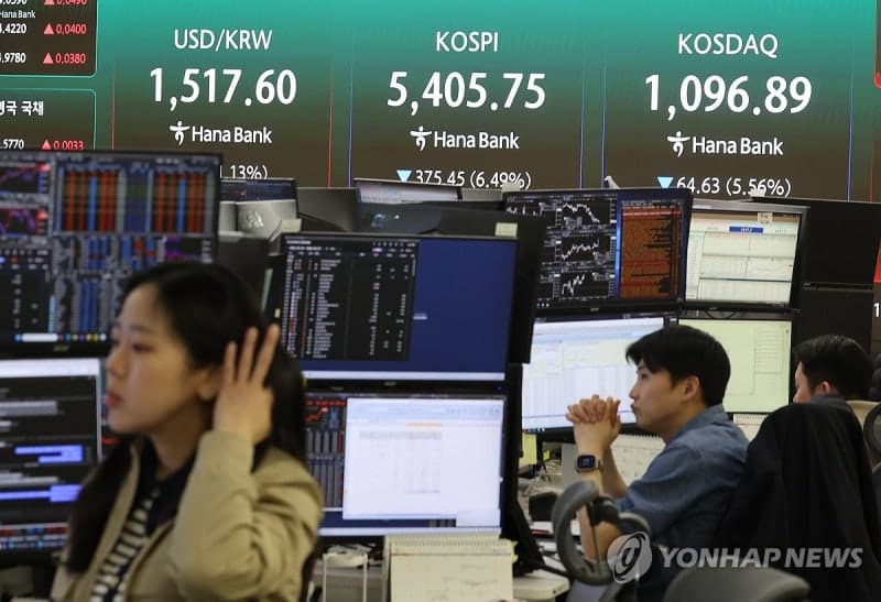 트럼프 이란 공격 유예, 중동 긴장 완화에 금융시장 안도