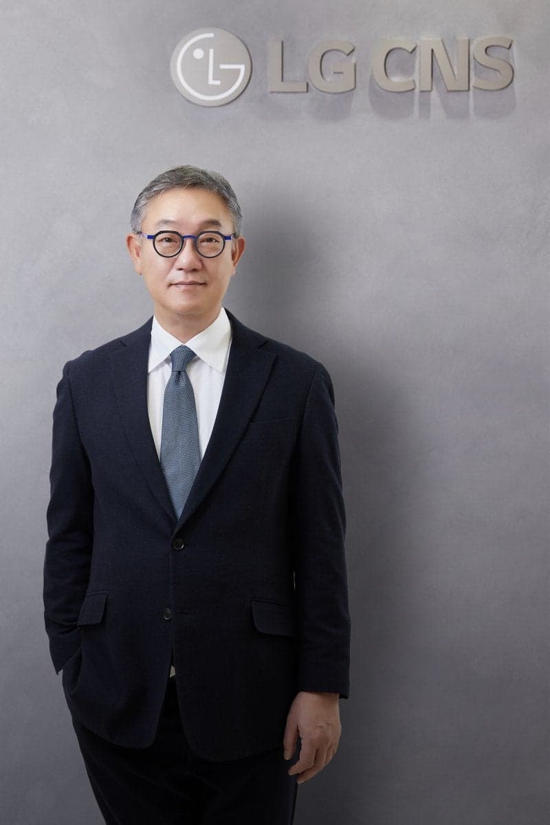 현신균 LG CNS 대표 연임 "AX는 기업 생존전략"…미래 성장동력 발굴 총력