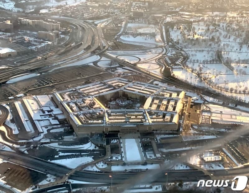 NYT "미군, 이란에 공수부대 투입 검토…하르그섬 장악작전 가능성"