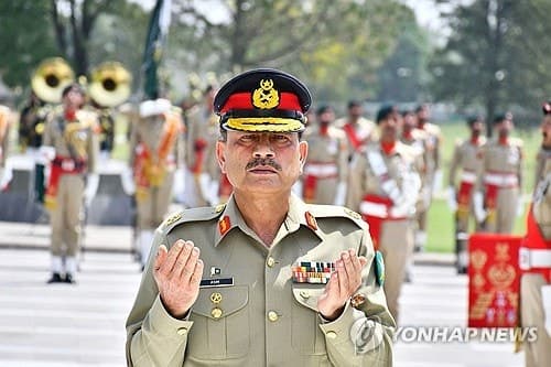 "파키스탄, 미국·이란 양쪽과 대화하며 중재역 자처"