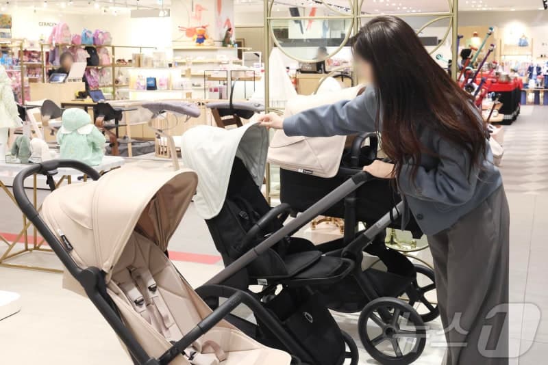 1월 출생아 11.7% 증가, 7년 만에 최대…합계출산율 0.99명 '1명 육박'