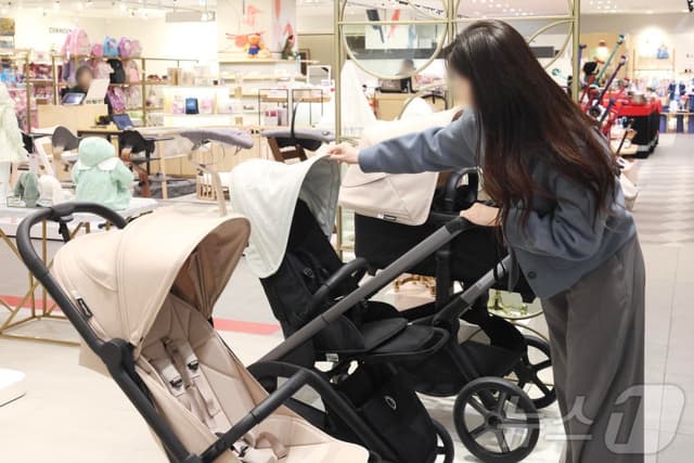 1월 출생아 11.7% 증가, 7년 만에 최대…합계출산율 0.99명 '1명 육박'