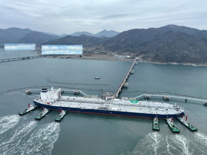 UAE 원유 200만 배럴, 한국석유공사 여수 비축기지 입고