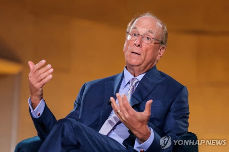 블랙록 CEO "유가 150달러면 세계 경기침체 덮칠 것" 경고