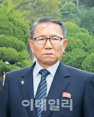 北, "남한 동족배제" 외무성 편입 가속화…대남통 장금철 외무성 부상 겸직