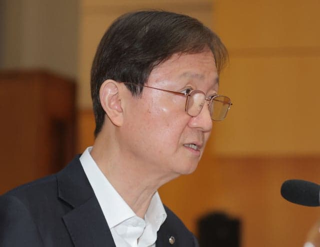 이찬진 금감원장 "사업자대출 유용 형사처벌까지 간다"…현장 점검 곧 착수