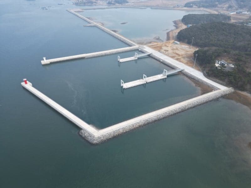 충남 보령신항 준설토 투기장·관리부두 완공…"거점항만 기반 마련"