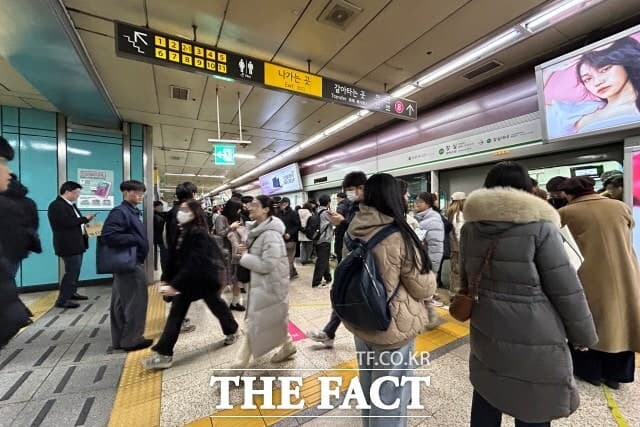 서울 지하철 '무선통신 신호시스템' 도입…혼잡도 20% 줄인다