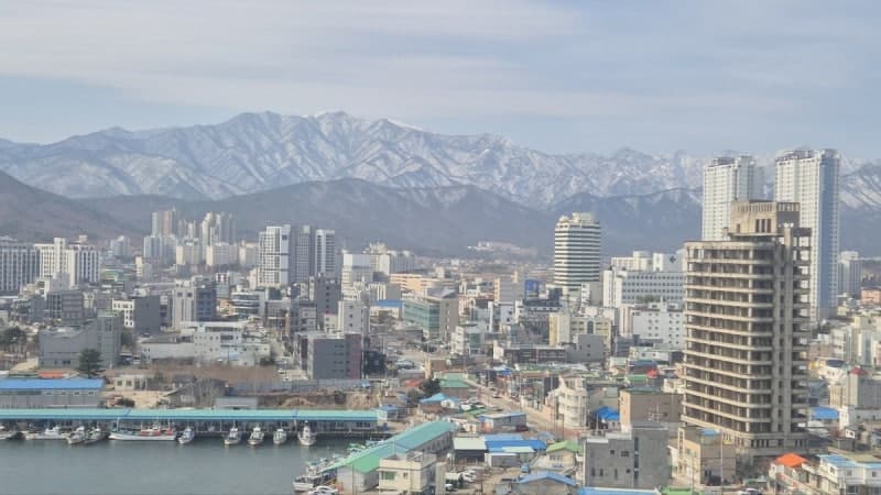 속초시, 주상복합 상가 의무비율 폐지…도심 공실 해소 및 상권 회복 기대