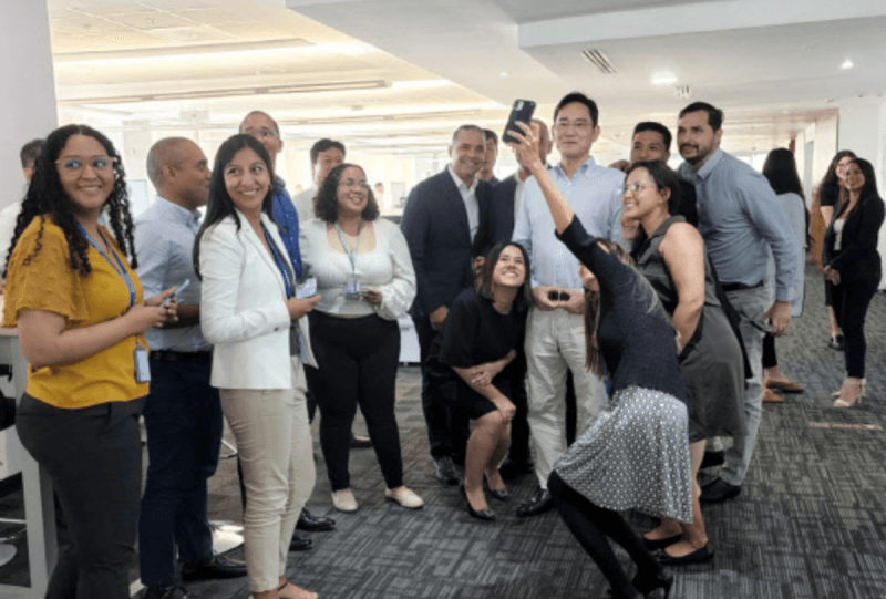 이재용 회장, 중동 임직원에 "노고에 감사" 500만원 상당 깜짝 선물