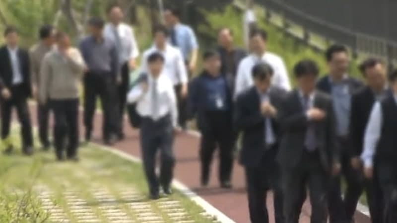 재산 1587억 ‘압도적 1위’…주식으로 540억원 늘어난 공직자는 이세웅 평안북도지사