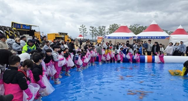 경북도, '방문의 해' 맞아 대게·대가야·벚꽃 등 봄 축제 잇따라 개최…관광 회복 시동