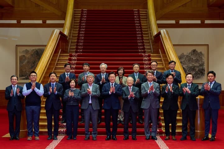 이재명 정부 첫 노사정 대표 회동…사회적 대화 복원 '본격화'
