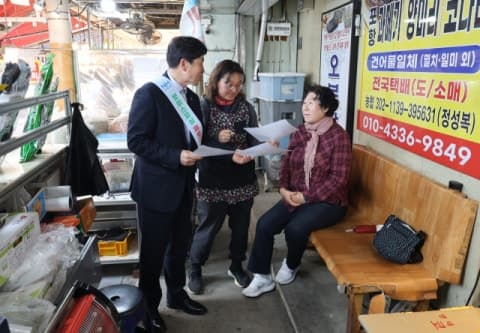 NH농협은행, 만 60세 이상 전 국민 대상 '보이스피싱 보상보험' 무료 지원