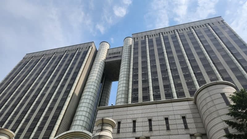 '6700억대 한전 입찰 담합' 효성중공업 등 4개사 재판서 혐의 부인