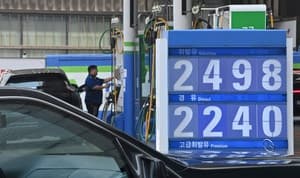 2차 최고가제 첫날, 기름값 2000원대 우려…정부, 주유소 인상에 경고