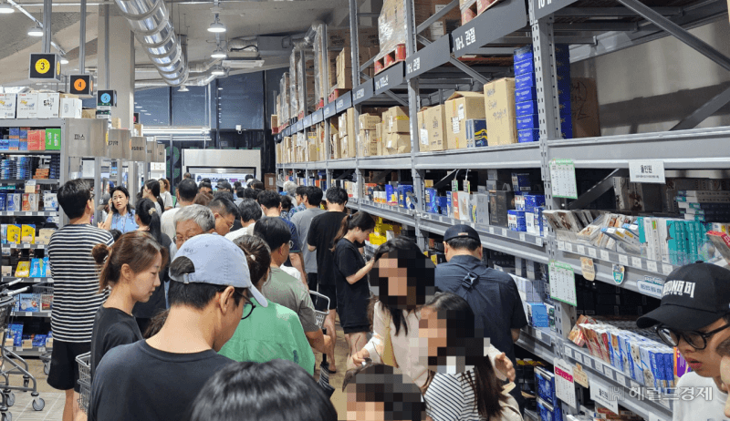 약사회 "농협 창고형 약국, 공적 지위 악용…즉각 중단하라"