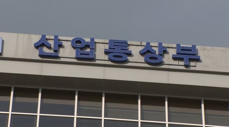 나프타 수출 전면 금지, 산업 셧다운 막는다