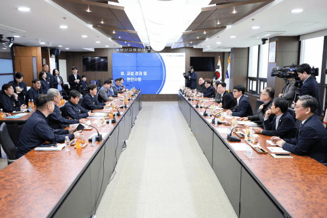 노동장관, 부산교통공사 방문 "원하청 교섭 모범사례, 정부가 끝까지 뒷받침"