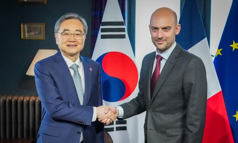 조현, G7 계기 佛·獨·EU 외교장관과 연쇄 회담…"중동 해상 안전 등 긴밀히 협력"