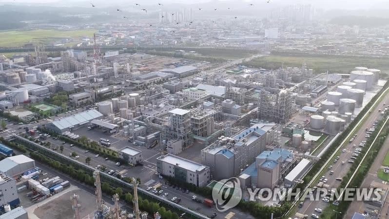 애경케미칼, '국내 최초 TPC 국산화' 공장 준공 소식에 22%대 폭등 마감