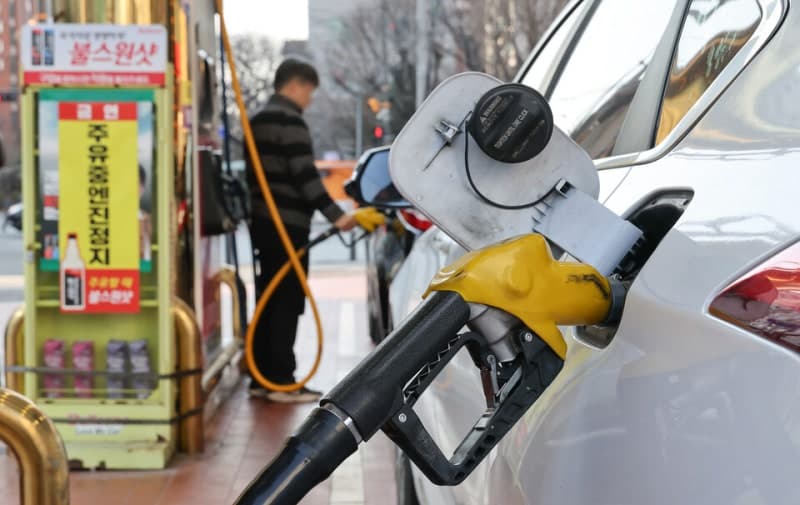 2차 최고가제 후 기름값 폭등, 휘발유 2천원 육박