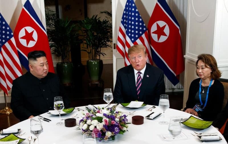 트럼프-김정은 통역 이연향 "둘 다 솔직" "오바마는 말이 길고, 트럼프는 생각 빨라 가장 진땀"