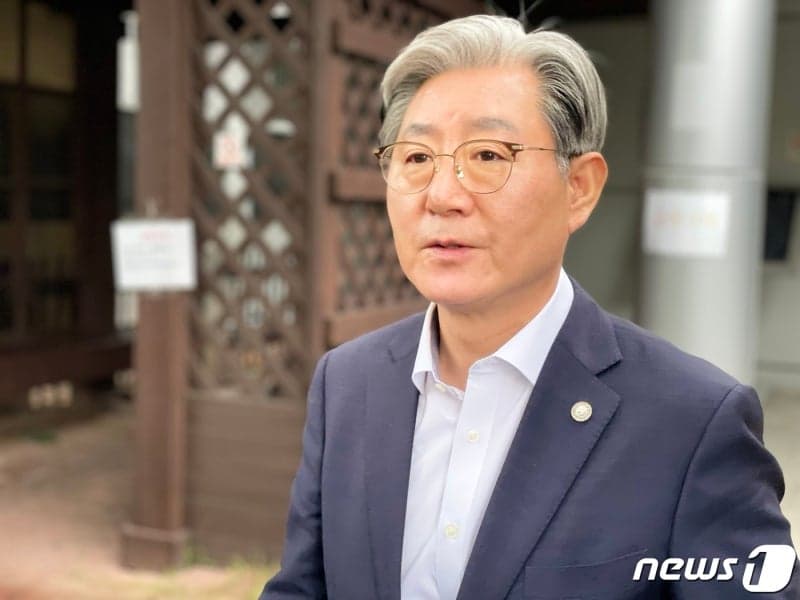 '성추행 유죄' 오태완 의령군수, 국민의힘 공천 신청 논란…내주 심사 '촉각'