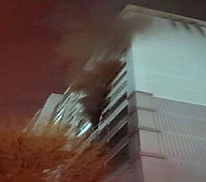 새벽 용인 기흥구 아파트 베란다 화재, 60대 1명 경상·17명 대피