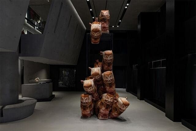 패션 브랜드 송지오, 갤러리 느와에서 선점원 개인전 '호모 아니말리스' 개최