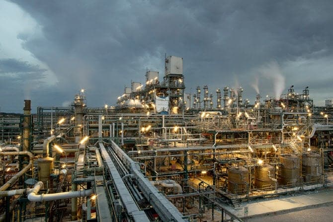 OCI홀딩스, IFC서 1.25억달러 투자 유치…"반도체 소재 확대 및 ESG 경쟁력 인정"