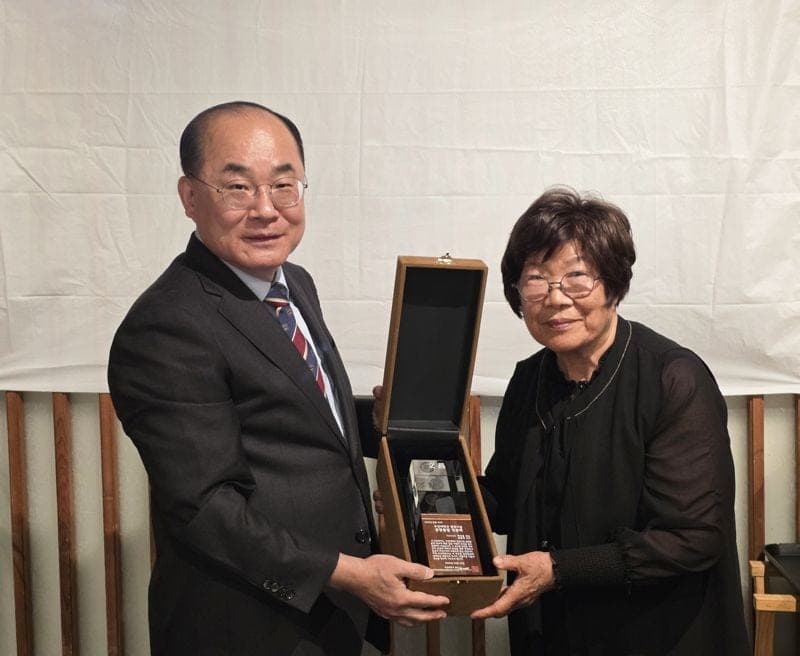 부산대 미주 최옥계 동문, 위트컴 장군 조형물 건립기금 10만 달러 쾌척