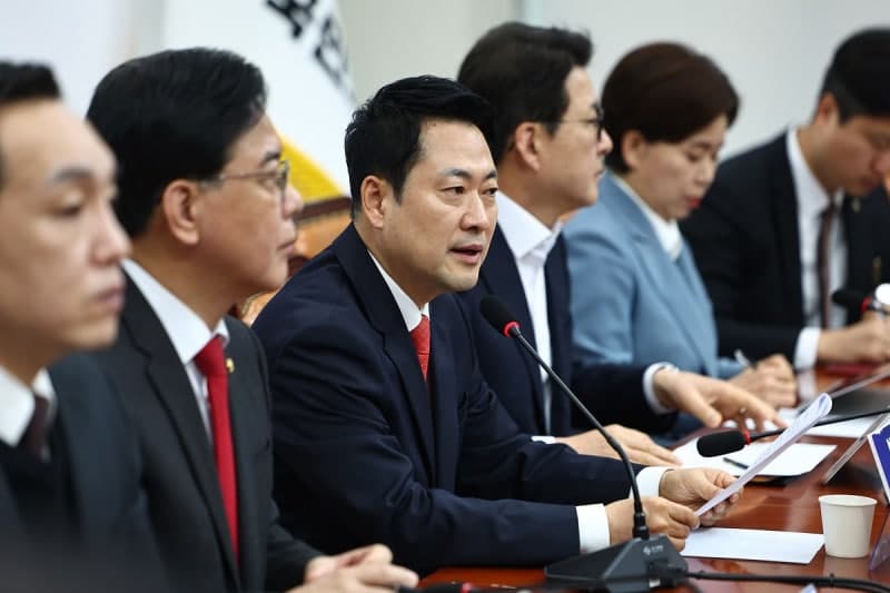 장동혁 "100원 주고 1000원 뺏는 정권…투표로 세금폭탄 막아야"