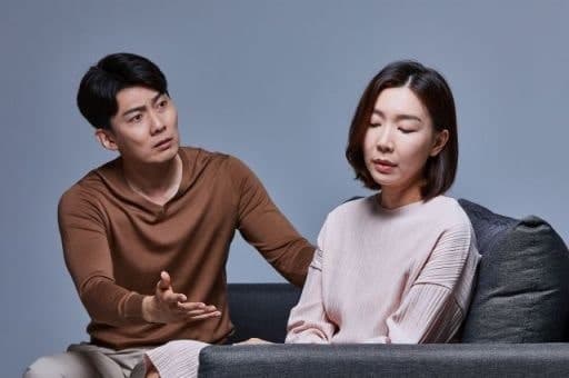 "대기업 다니는 나와 결혼하려 임신 거짓말 아내, 3억 빚까지"
