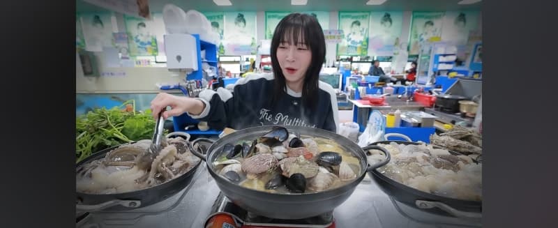 “10만원에 갯벌 1평 얻었다” 쯔양, 부안 갯벌 주인된 사연