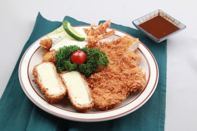 "김치찌개 3천원, 돈가스 4천원" 고물가 시대 '거지맵' 인기…30대 청년이 만들었다