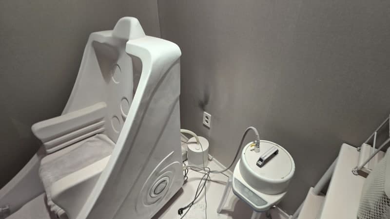 '펑' 소리에 즉시 소화기로…비번 소방관, 다중시설 대형 화재 막아