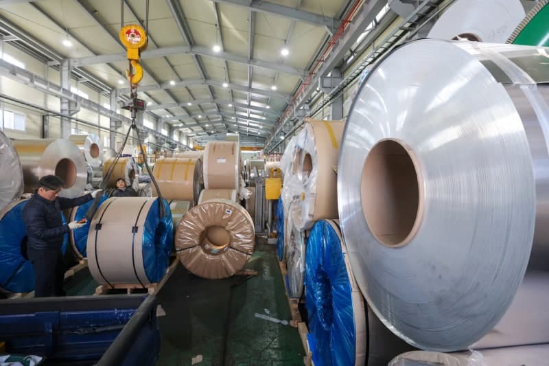 알루미늄 가격 4년여 만에 최고 수준…중동 제련소 공격 여파로 급등