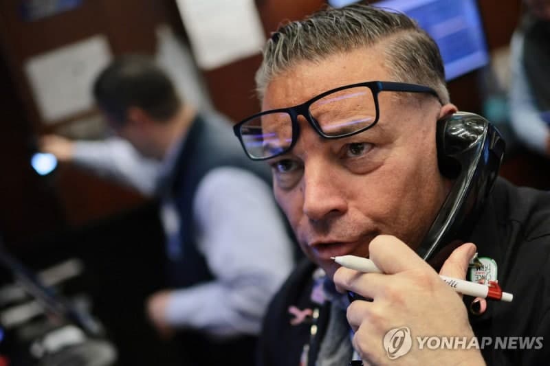 뉴욕증시, 뒤엉킨 종전 기대와 확전 우려…혼조 마감 속 4년 만에 최악의 분기 성적