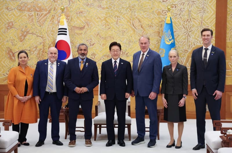 李대통령, 美하원의원단에 "중동전쟁에 어려움 겪어…조언 구해"