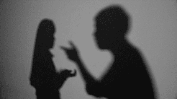 이혼 소송 중 아내 살해, 시신 유기 시도 60대 남성 검거