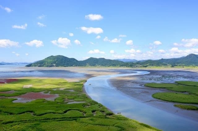 전남관광플랫폼 전면 개편, 숙박·체험 통합결제 더 편리해지고 최대 16만5000원 숙박 할인