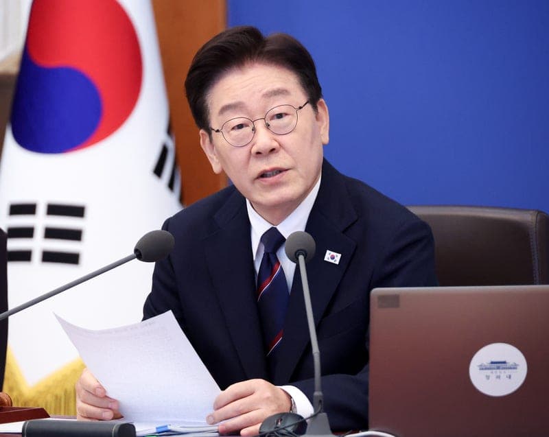 이 대통령 "중동 위기 대응, 긴급재정명령 활용할 수도"