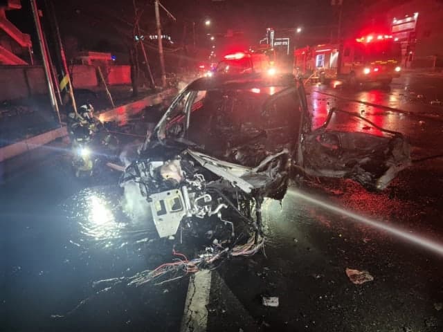 보령 빗길 전기차 추돌 화재로 30대 운전자 사망