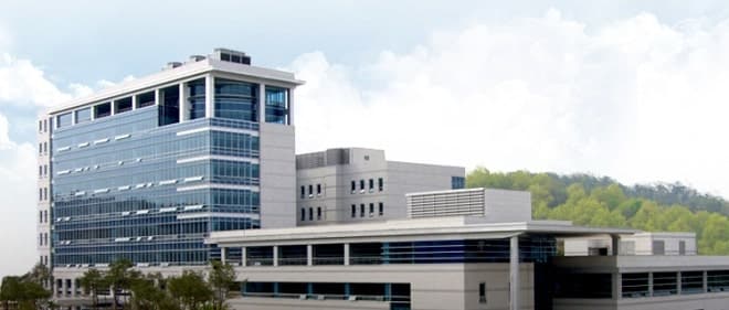 '식당 화장실 몰카' 충북교육청 전 장학관 구속…"도주 우려"