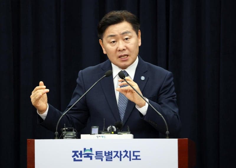 정청래, '돈 봉투 의혹' 김관영 전북지사 긴급 감찰 지시…金 "대리비 줬다가 전액 회수"