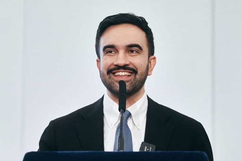 '틱톡 인플루언서' 맘다니 뉴욕시장, 3년 만에 틱톡 금지 철회