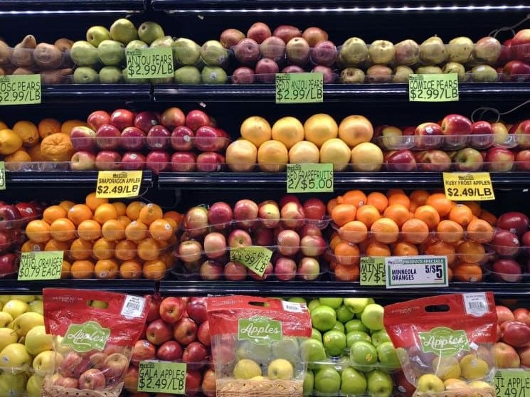 美 2월 소매판매 0.6%↑…예상 웃돌며 소비 회복 신호