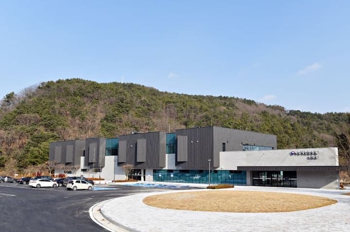 국립대전현충원 신청사 개청…"영웅들 더욱 품격있게 모실 안장서비스 제공"